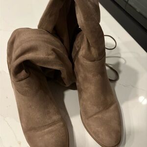 Women's Tan Suede Boots